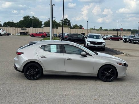 Used 2022 MAZDA MAZDA3 s FWD image 33