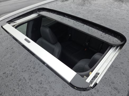 Used 2025 Lexus RX 350 Premium w/ Convenience Package image 3