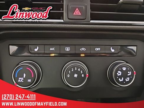 Used 2022 Volkswagen Taos SE AWD/4WD image 26