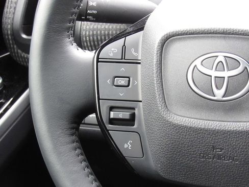 Certified 2024 Toyota bZ4X AWD w/ Weather Package image 27