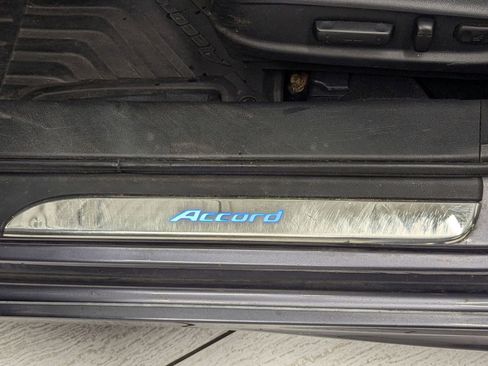 Used 2014 Honda Accord Touring image 21