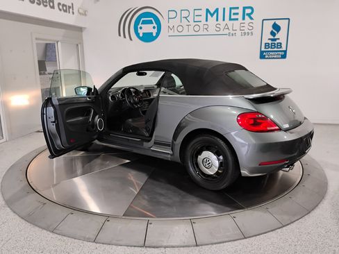 Used 2013 Volkswagen Beetle 2.5 image 9