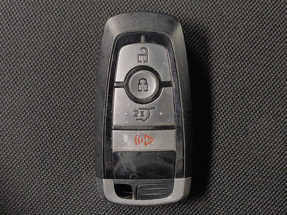 Used 2021 Ford Explorer XLT AWD/4WD image 32