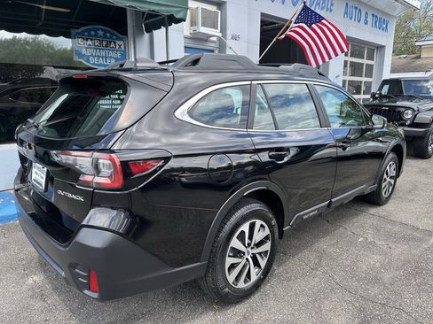 Used 2021 Subaru Outback AWD/4WD image 9