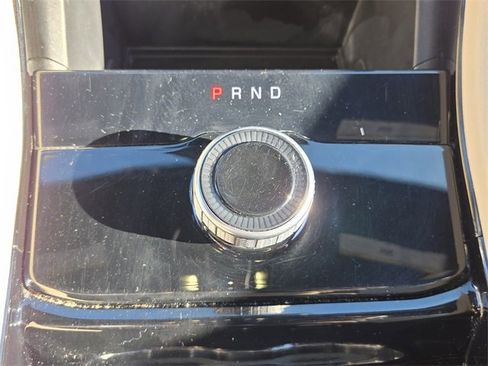 Used 2023 Jeep Grand Cherokee Limited image 18