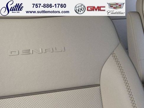 New 2026 GMC Yukon Denali AWD/4WD image 21