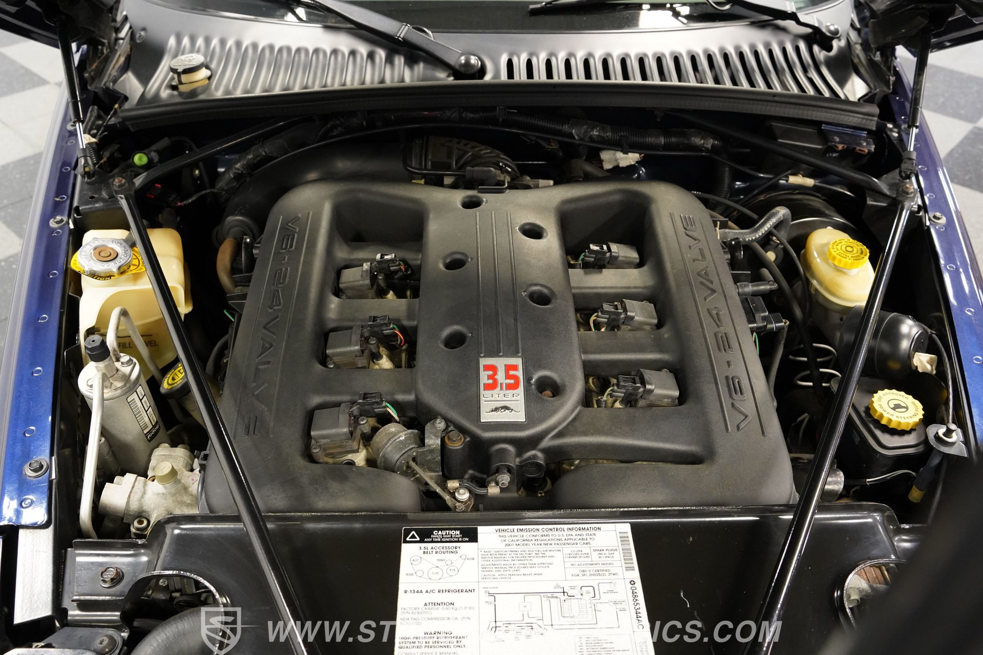 Used 2001 Chrysler Prowler RWD image 3