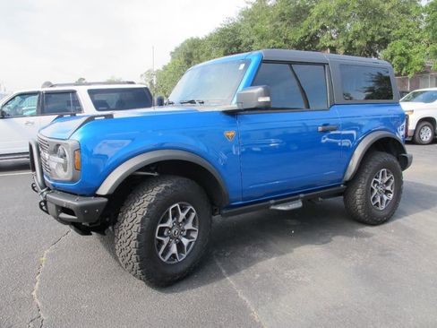Used 2023 Ford Bronco Badlands AWD/4WD image 4