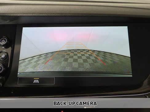 Used 2023 Buick Envision Essence AWD/4WD image 6