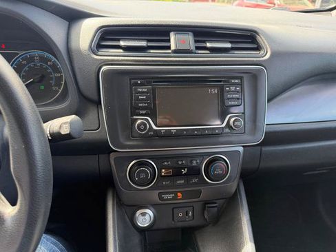 Used 2019 Nissan Leaf S w/ S Charge Package FWD image 15
