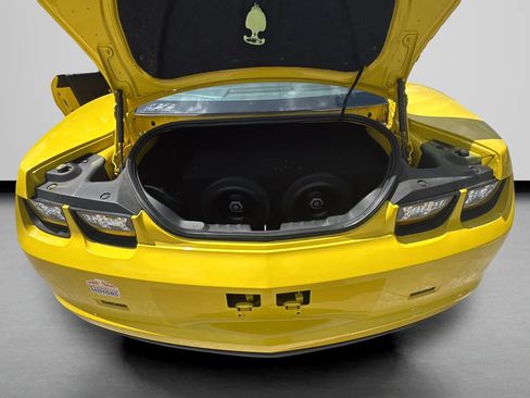 Used 2010 Chevrolet Camaro LT RWD image 19