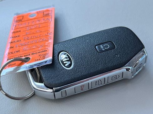 Used 2021 Kia Telluride SX w/ SX Prestige Package image 55