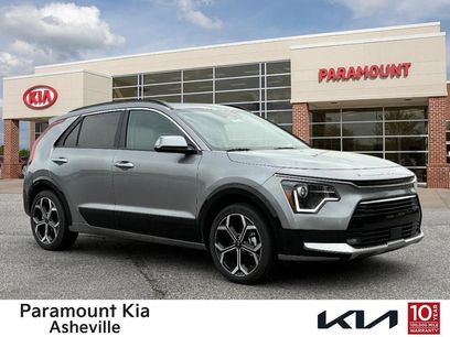 New 2025 Kia Niro EX Touring