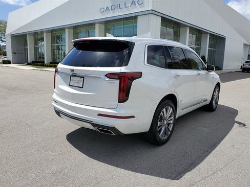 Certified 2023 Cadillac XT6 Premium Luxury w/ Technology Package image 5