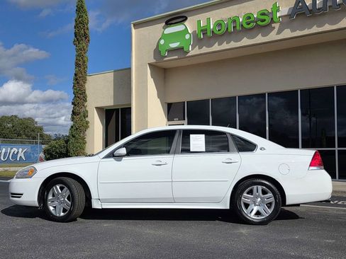 Used 2014 Chevrolet Impala LT w/ LT Sunroof Package image 8