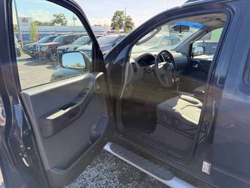 Used 2009 Nissan Xterra S w/ X Gear Pkg RWD image 9