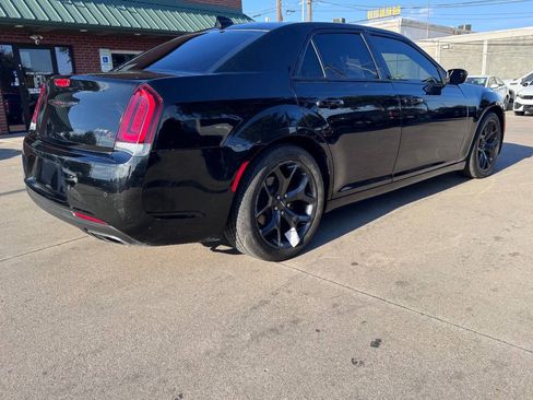 Used 2021 Chrysler 300 S RWD image 6
