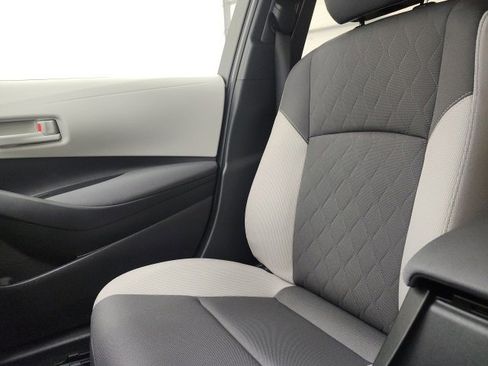 Certified 2026 Toyota Corolla LE image 68