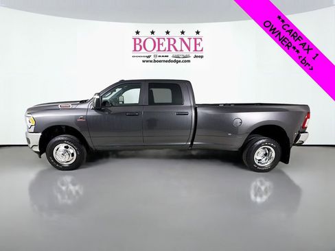 Used 2024 RAM 3500 Tradesman w/ Chrome Appearance Group image 4