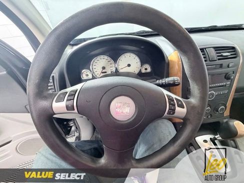 Used 2007 Saturn Vue 2WD V6 w/ Chrome Pkg image 18