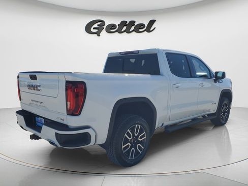 Used 2022 GMC Sierra 1500 AT4 w/ AT4 Preferred Package AWD/4WD image 4