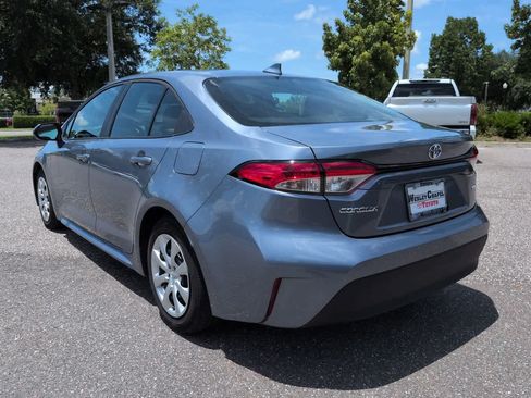 Certified 2025 Toyota Corolla LE FWD image 4
