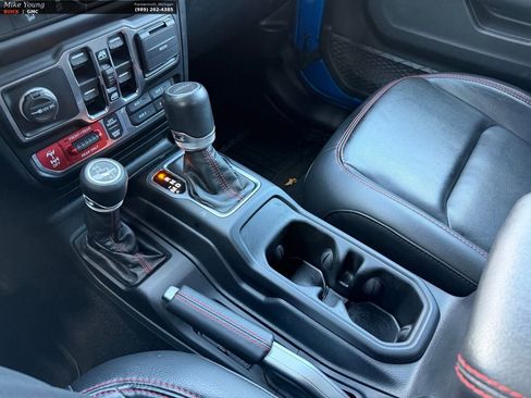 Used 2021 Jeep Gladiator Rubicon w/ LED Lighting Group image 27