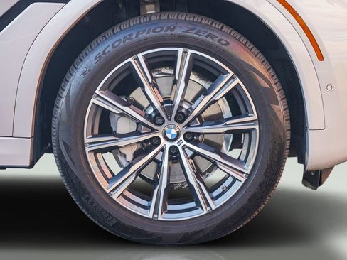 Used 2023 BMW X6 xDrive40i w/ M Sport Package image 48