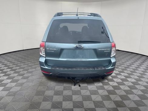 Used 2012 Subaru Forester 2.5X Premium w/ All-Weather Pkg AWD/4WD image 4