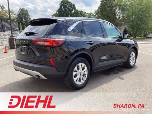 Used 2023 Ford Escape Active w/ Cold Weather Package FWD image 8