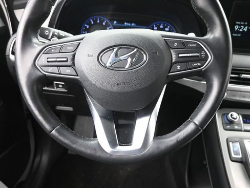 Used 2022 Hyundai Palisade SEL w/ Premium Package FWD image 17