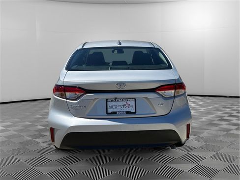Used 2024 Toyota Corolla LE FWD image 4