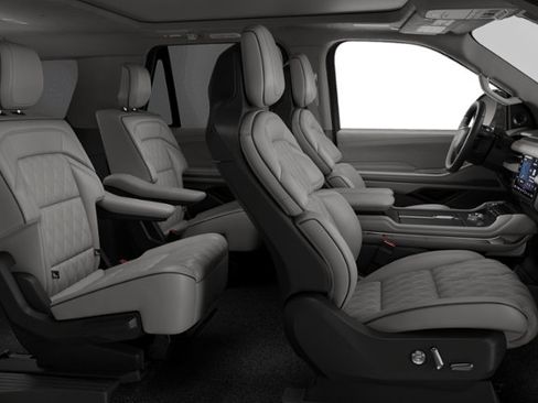 New 2027 Lincoln Navigator L Black Label AWD/4WD image 29