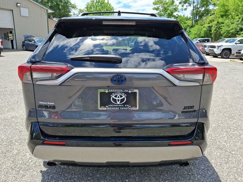 Used 2024 Toyota RAV4 XSE w/ Advanced Technology Package AWD/4WD image 23