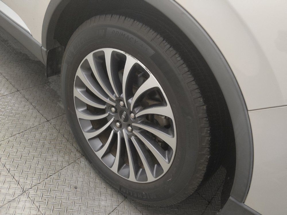 Used 2020 Lincoln Aviator Reserve w/ Equipment Group 201A RWD image 31