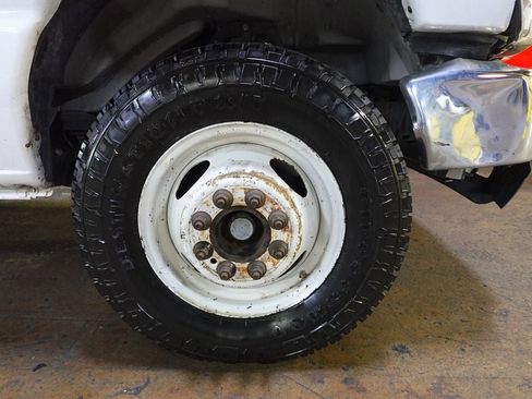 Used 2019 Ford E-350 and Econoline 350 Super Duty w/ Power Windows & Locks Group RWD image 20