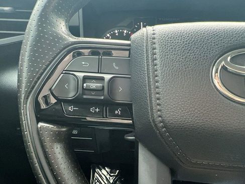 Used 2024 Toyota Tundra SR image 39