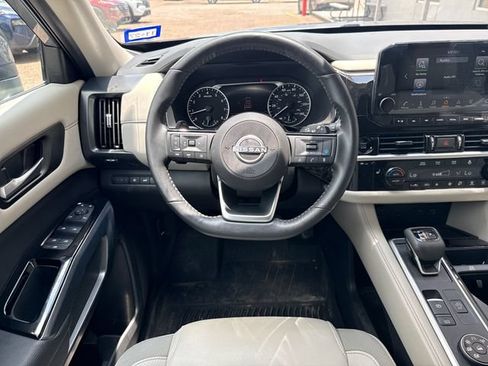 Used 2025 Nissan Pathfinder SL w/ Cargo Package AWD/4WD image 21