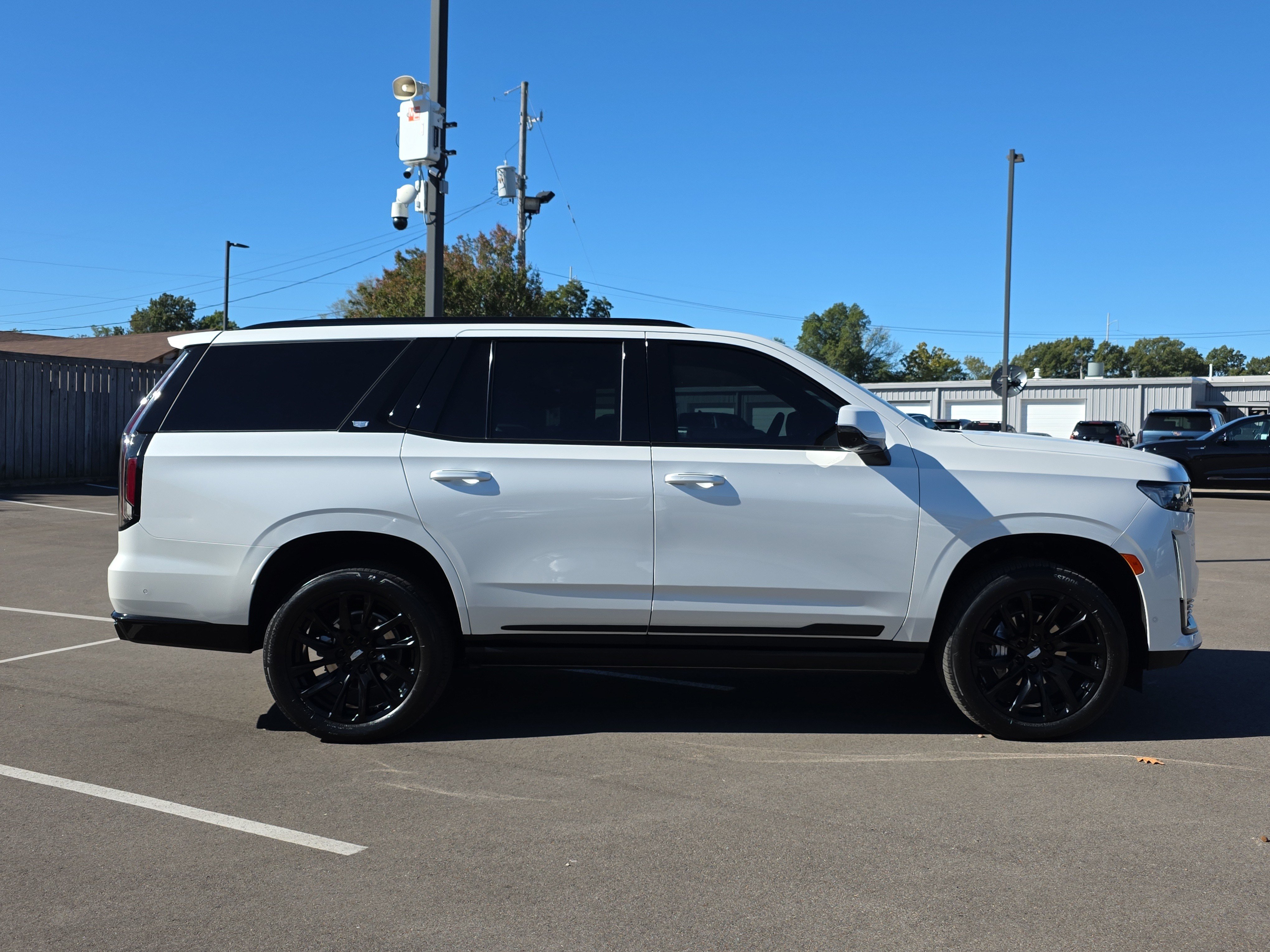 Used 2023 Cadillac Escalade Sport w/ LPO, ONYX Package AWD/4WD image 2