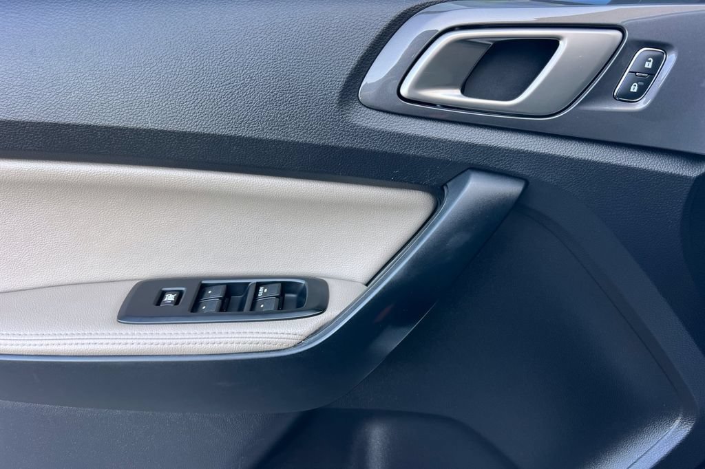 Used 2019 Ford Ranger Lariat RWD image 14