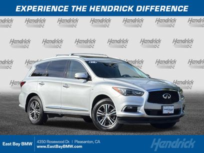 Used 2019 INFINITI QX60 Luxe w/ Essential Package
