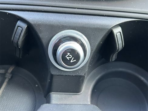 Used 2025 Porsche Cayenne GTS image 34