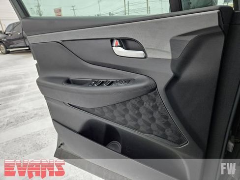 Used 2023 Hyundai Santa Fe SEL image 18