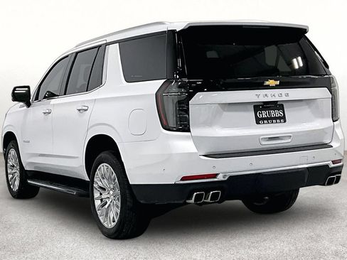 Used 2025 Chevrolet Tahoe High Country AWD/4WD image 15