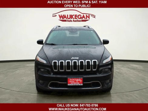 Used 2017 Jeep Cherokee Limited w/ Trailer Tow Group image 2