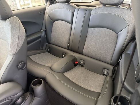 Used 2016 MINI Cooper 2-Door Hardtop FWD image 24