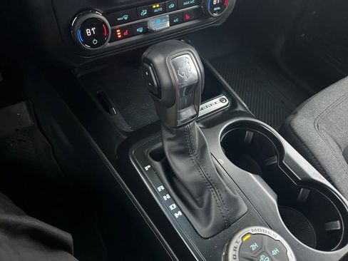 Used 2025 Ford Bronco Big Bend image 20