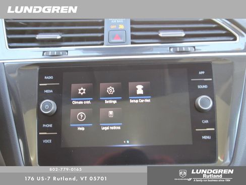 Used 2022 Volkswagen Tiguan SE image 19