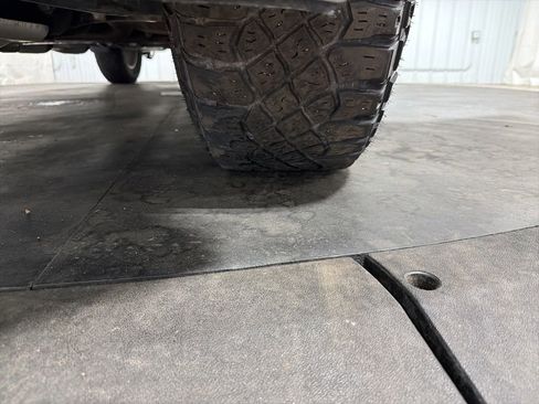 Used 2019 Chevrolet Silverado 1500 LT w/ All-Star Edition image 43