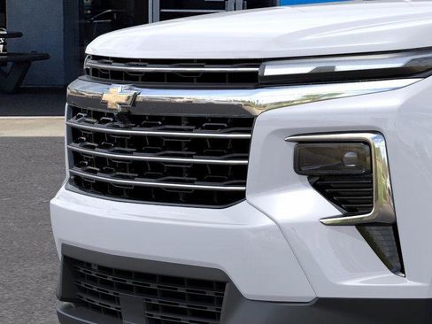 New 2025 Chevrolet Traverse LT image 13